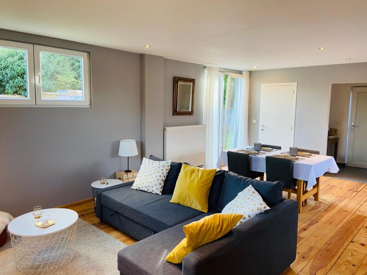 Jolie Maison Avec Jardin. Hoeilaart Luaran gambar